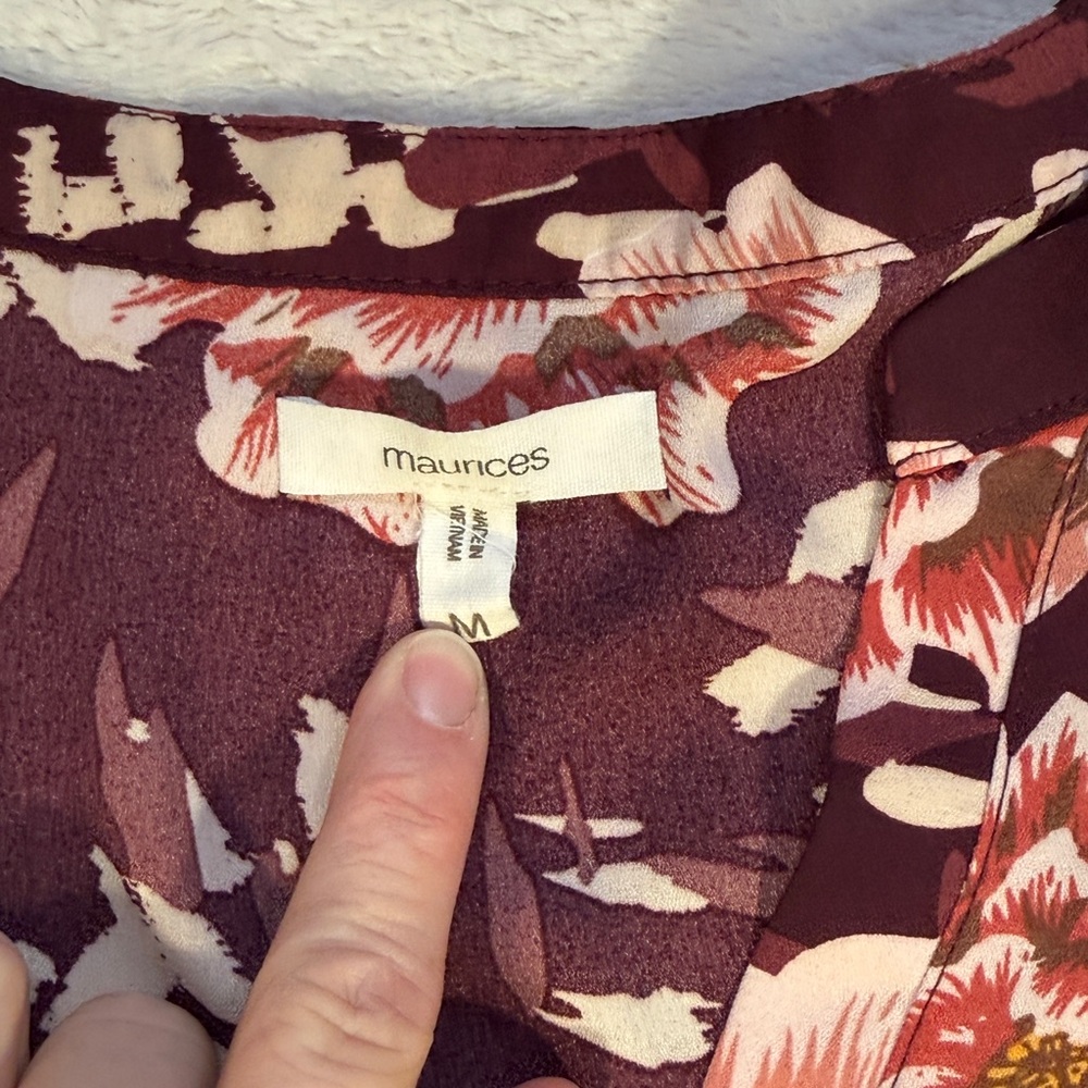 Maurices Floral Sleeveless Blouse Size M Burgundy Pink Boho Top - Picture 7 of 14